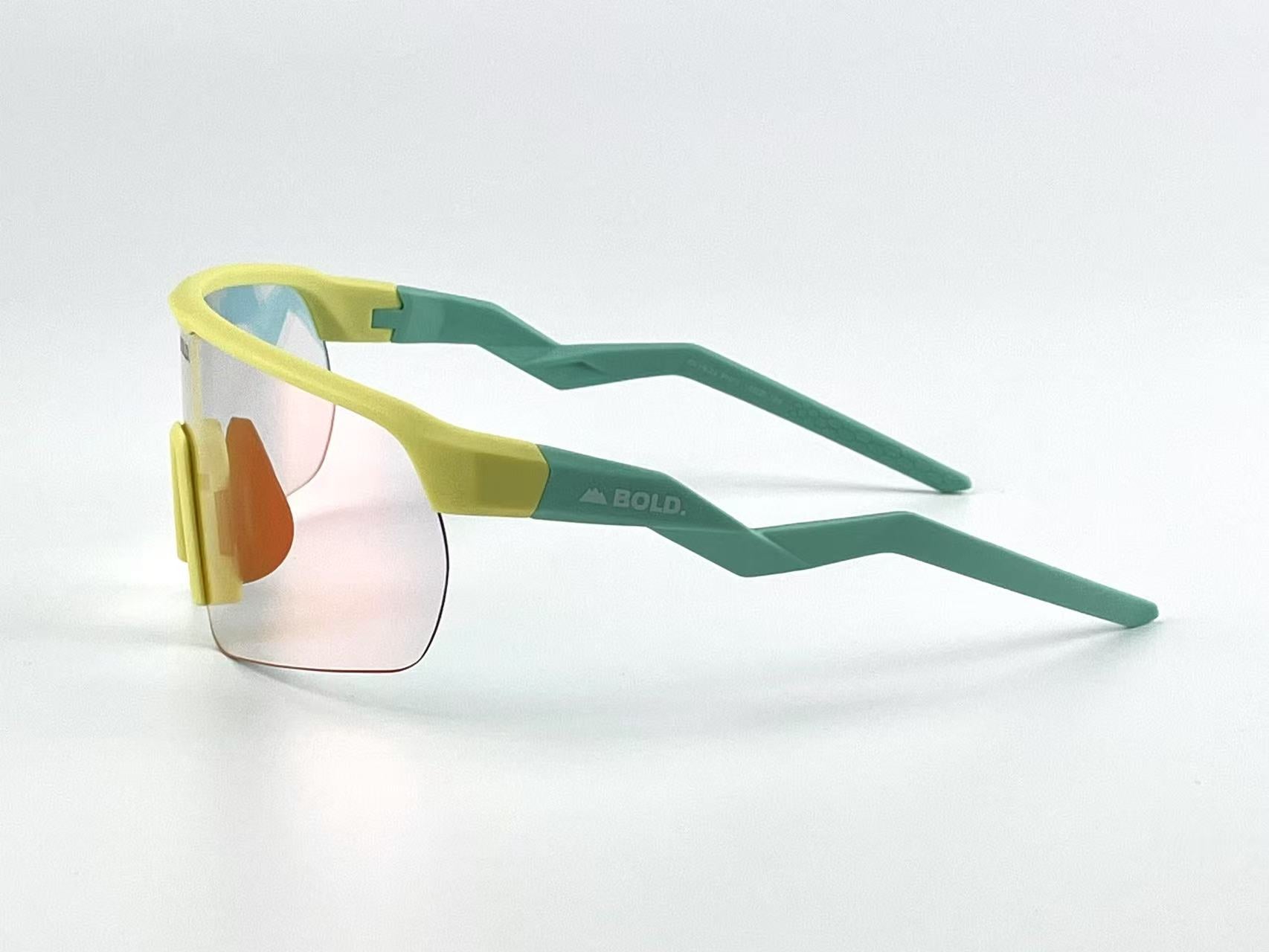 BOLD Flash Photochromic Sunglasses – MTB, Ski & Lifestyle Eyewear