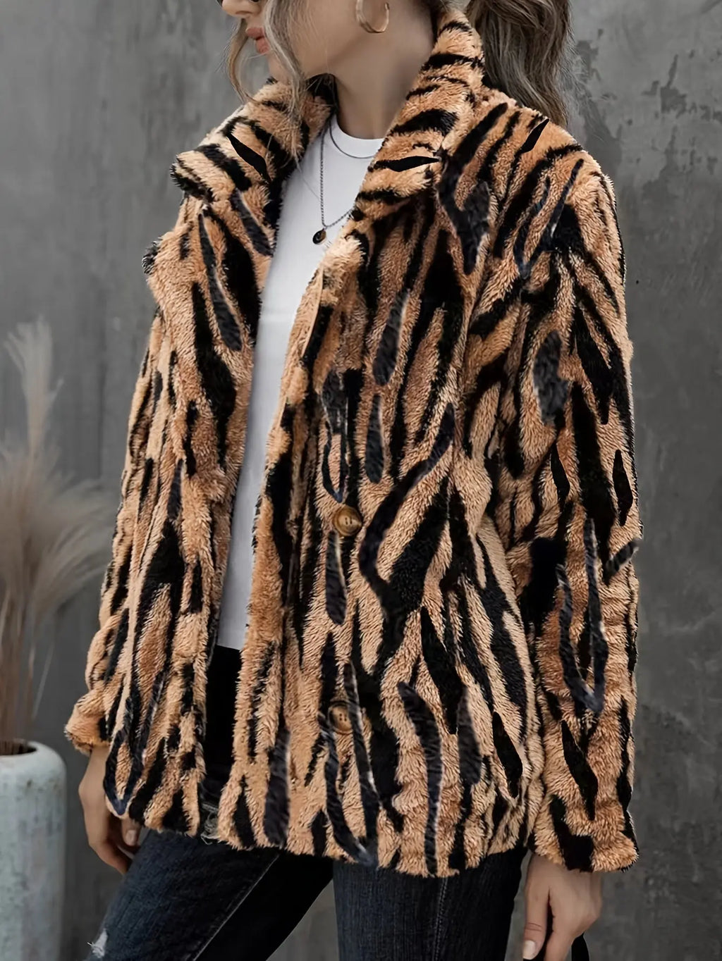 Plus Size Tiger Stripe Faux Fur Double Breasted Winter Coat Trendy Attic Store01
