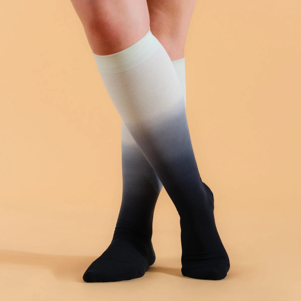 Knee-High Compression Socks – Black Ombre Comrad