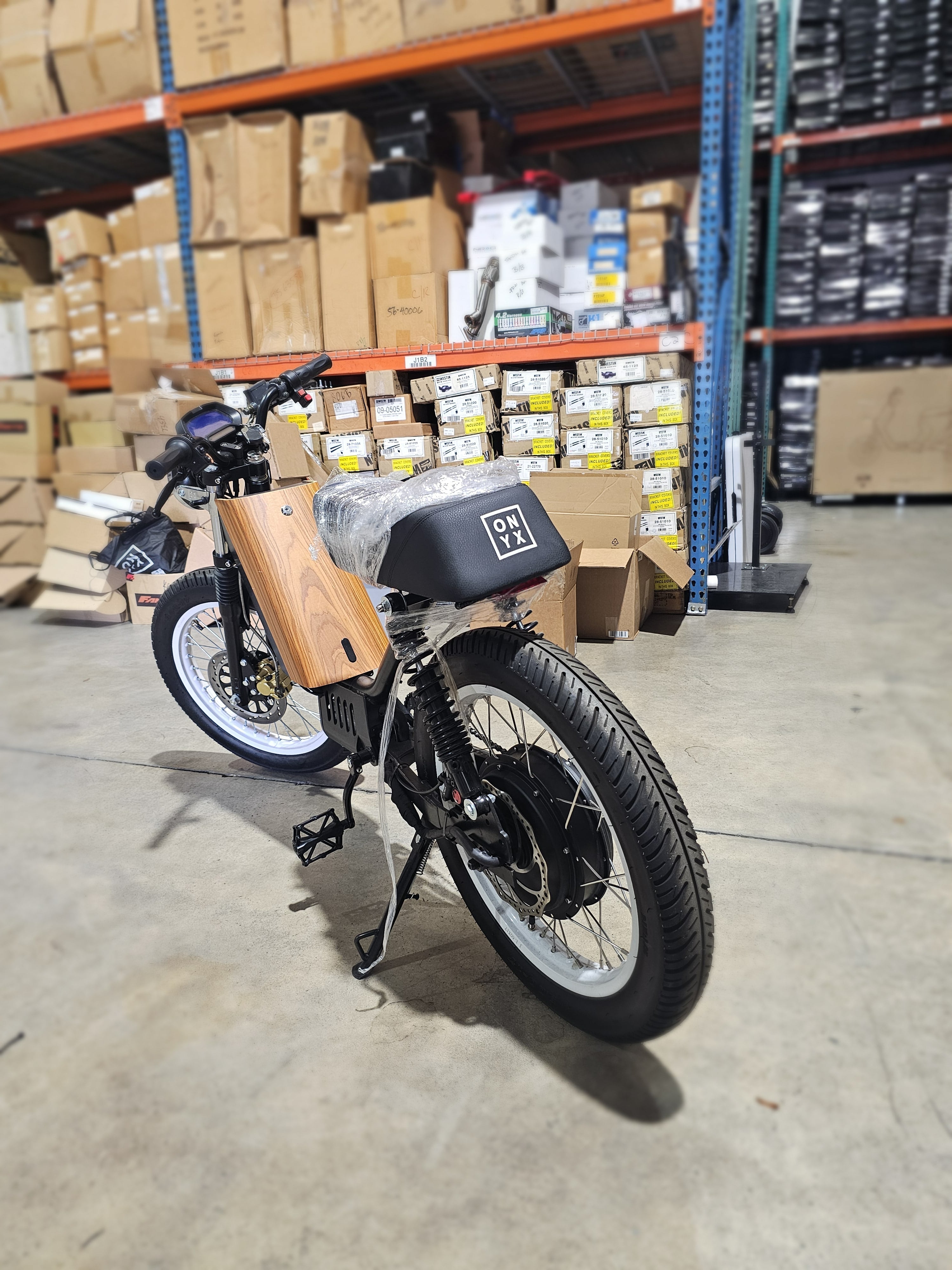 ONYX CTY2 Step-Thru Moped Electric Bike (DEMO)