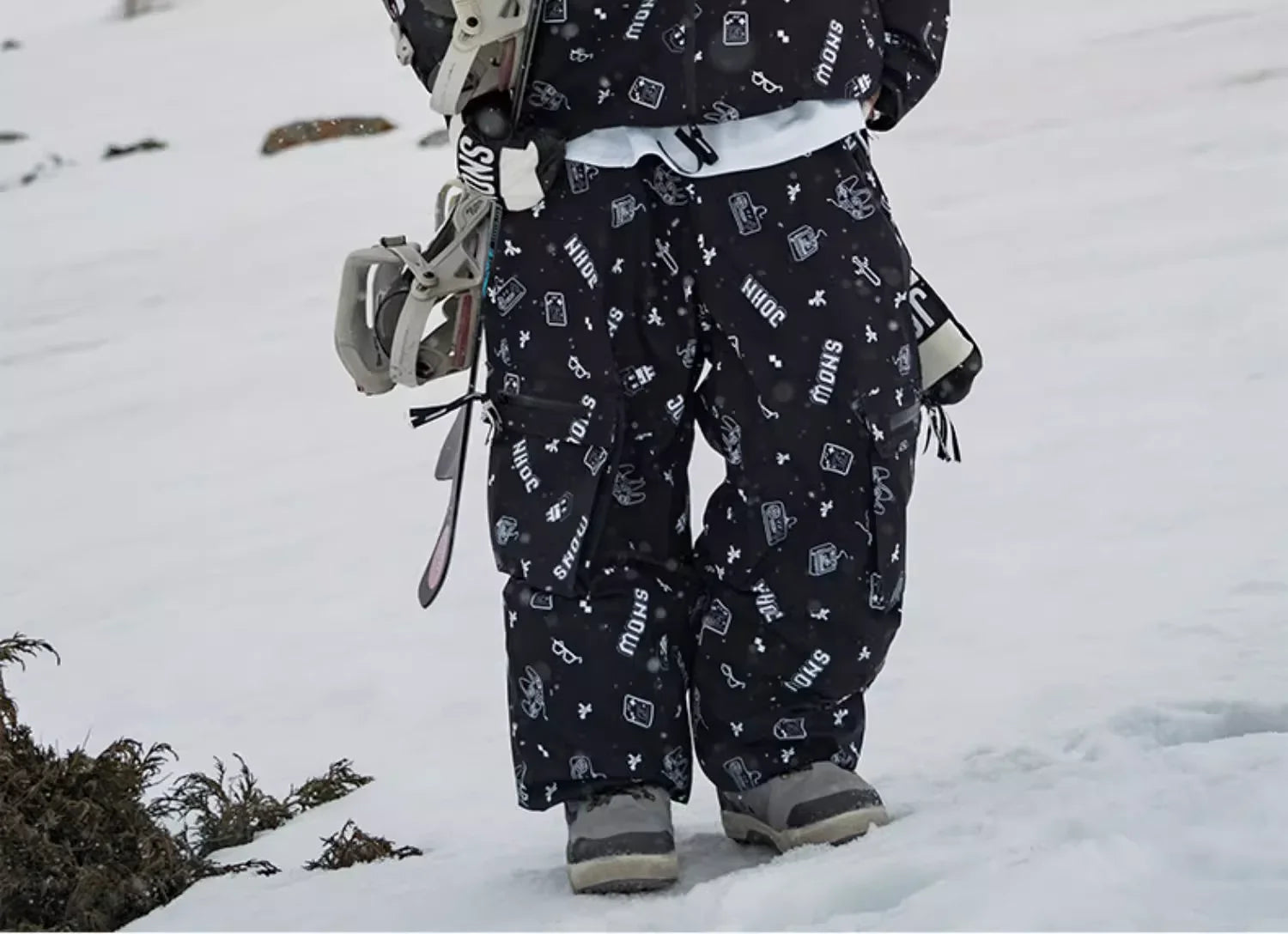 JOHN SNOW Ski Suit Set Windproof Waterproof Warm Women's Skiing Pants